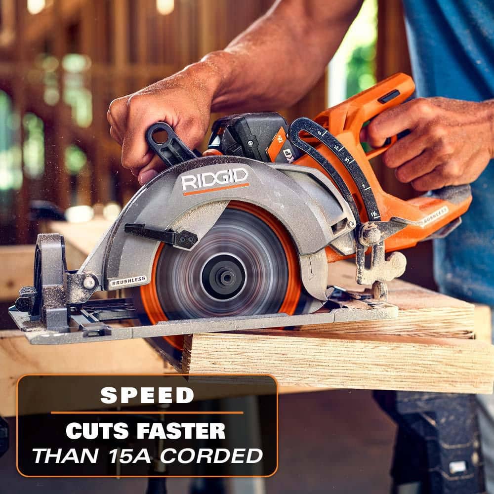 18V Brushless Cordless 7-1/4 in. Rear Handle Circular Saw Kit with 8.0 Ah MAX Output Battery, 18V Charger and Bag - Image 6