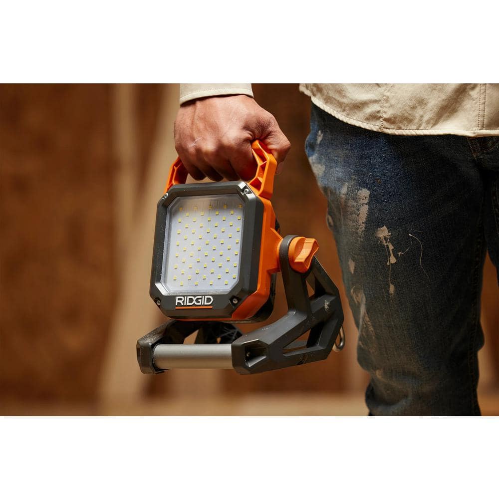18V Cordless Flood Light (Tool Only) - Image 8